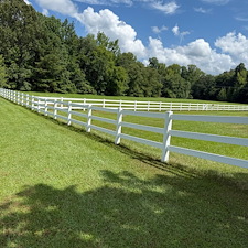 Vinyl-PVC-Fence-Cleaning-in-Oxford-MS 5